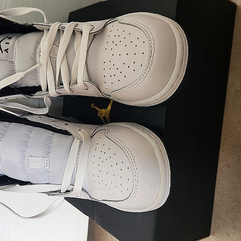 Air Jordan White Sneakers